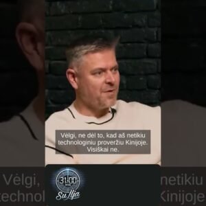 Kaip Ilja Laurs paskirsto savo investicijas tarp Azijos ir JAV rinkų?